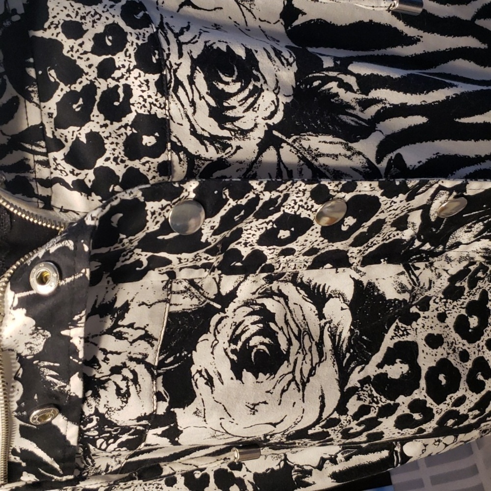 Spring/Fall jacket with camisole - Picture 4 of 11